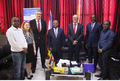 Le Ministre de la Santé et de la Population, Dr Pierre SOMSE a reçu en audience l’Ambassadeur de France en Centrafrique